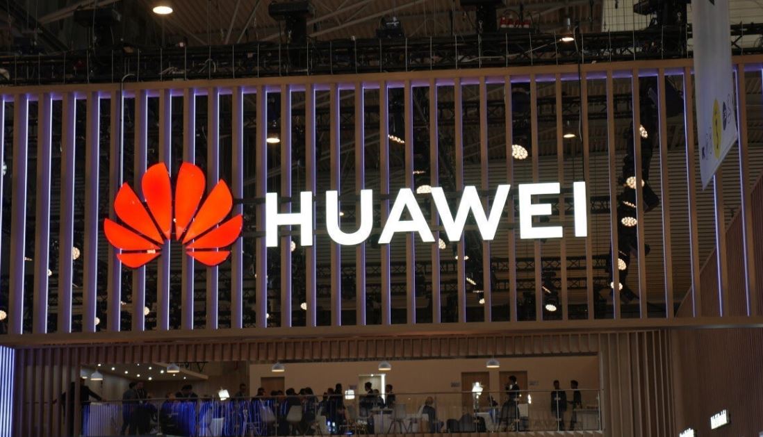 Huawei starts taking pre-orders